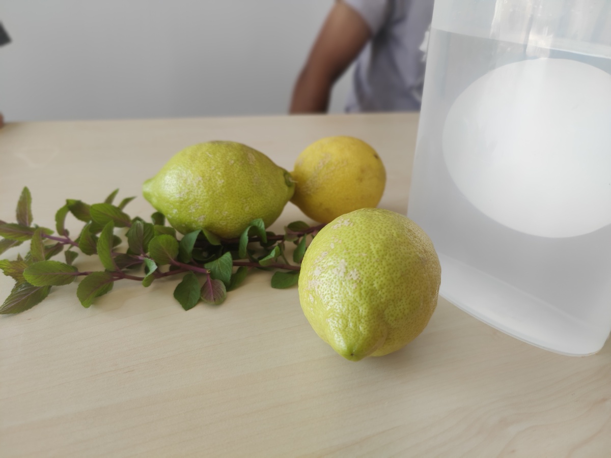 Taller de cocina: bebida refrescante de limón y hierbabuena